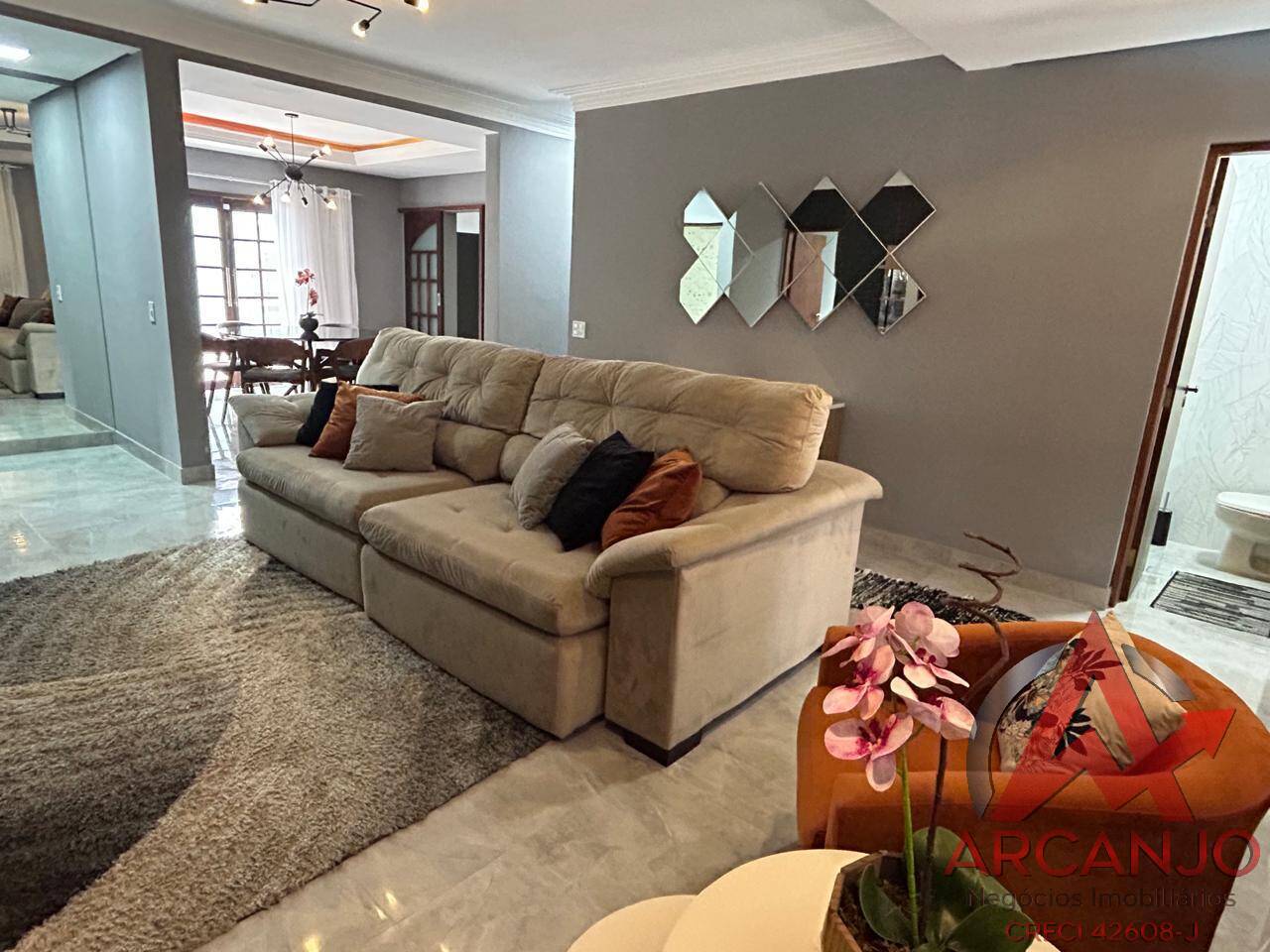 Casa à venda com 3 quartos, 330m² - Foto 42