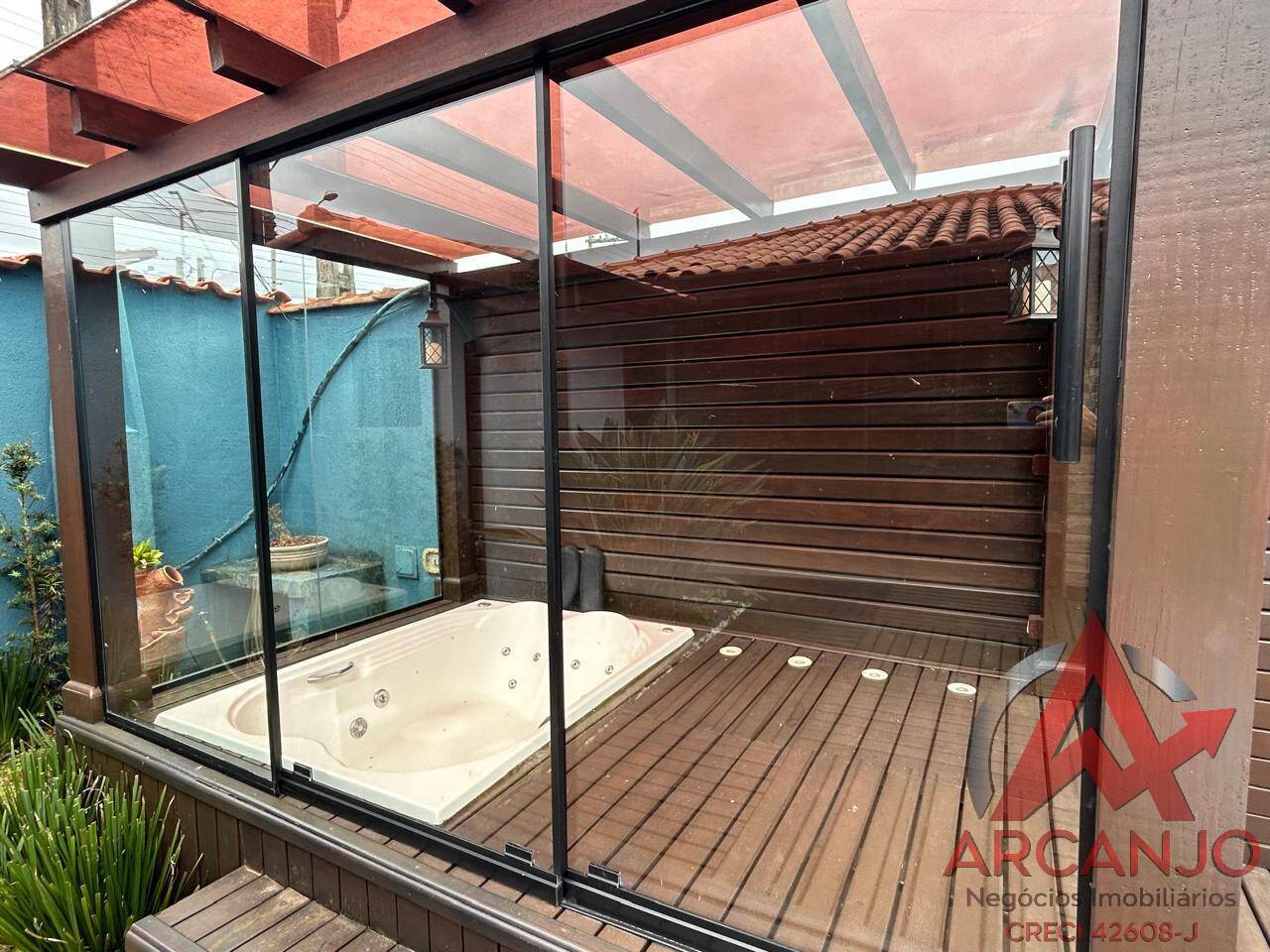 Casa à venda com 3 quartos, 330m² - Foto 15