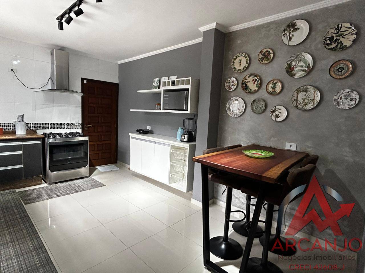 Casa à venda com 3 quartos, 330m² - Foto 46