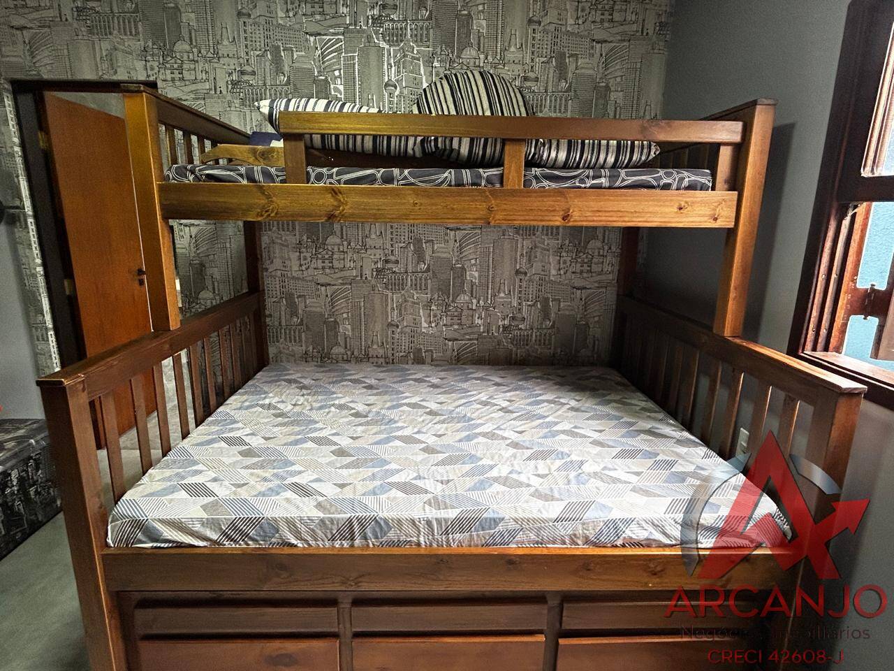 Casa à venda com 3 quartos, 330m² - Foto 53