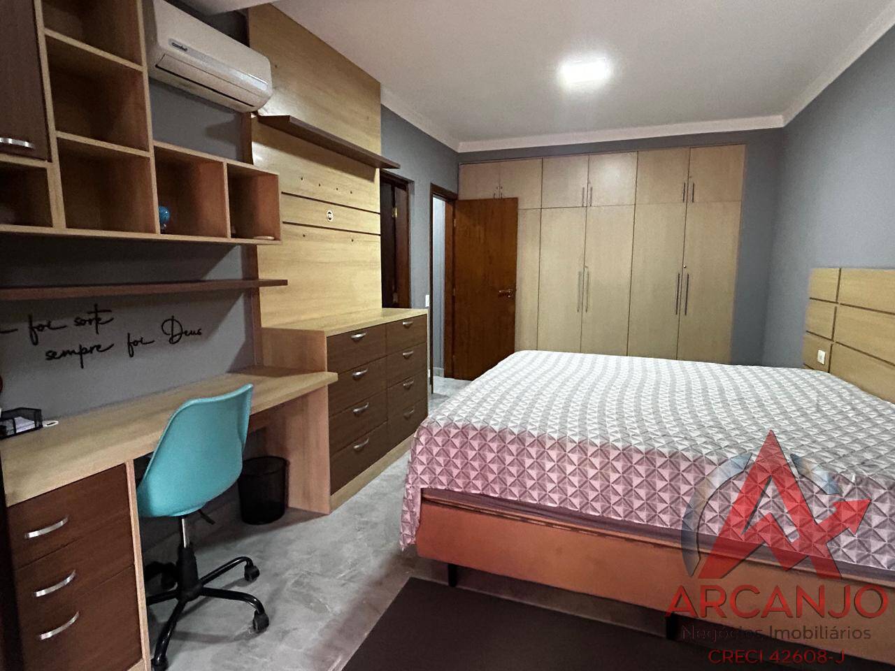 Casa à venda com 3 quartos, 330m² - Foto 54