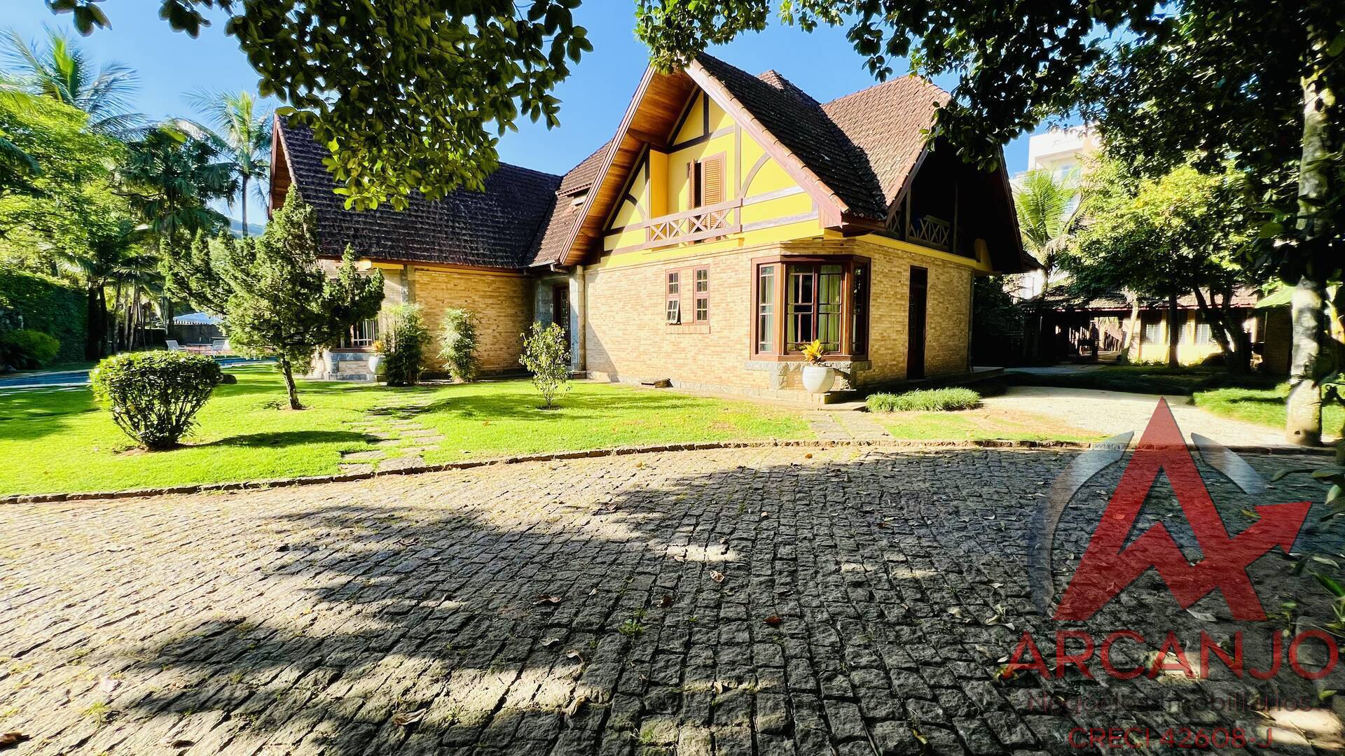 Casa à venda com 4 quartos, 800m² - Foto 8