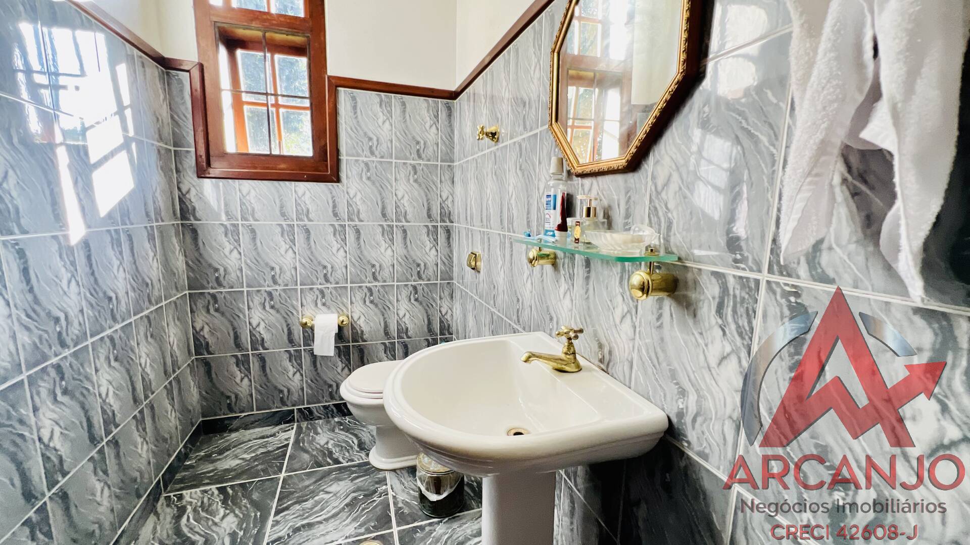 Casa à venda com 4 quartos, 800m² - Foto 16