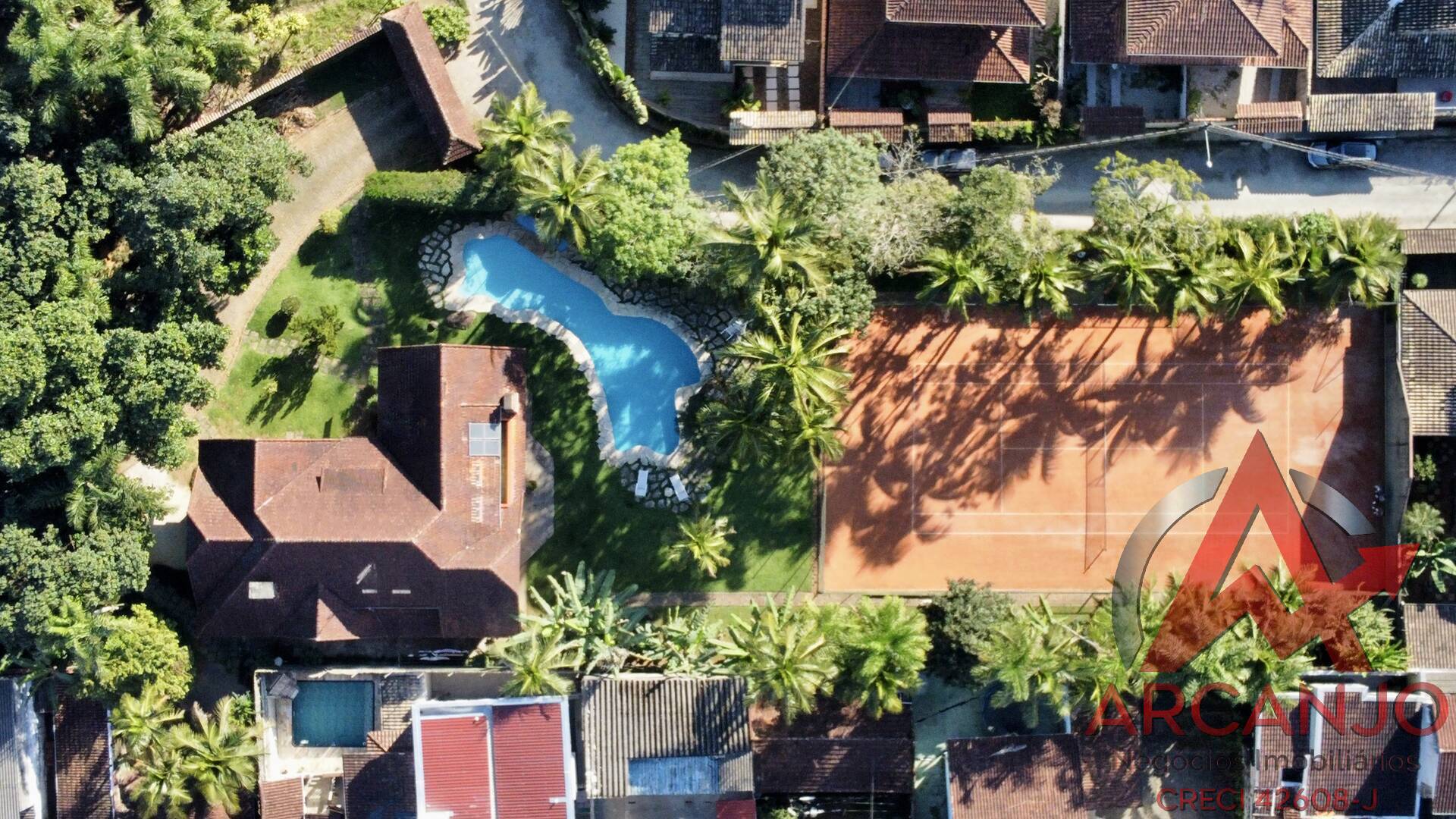 Casa à venda com 4 quartos, 800m² - Foto 19