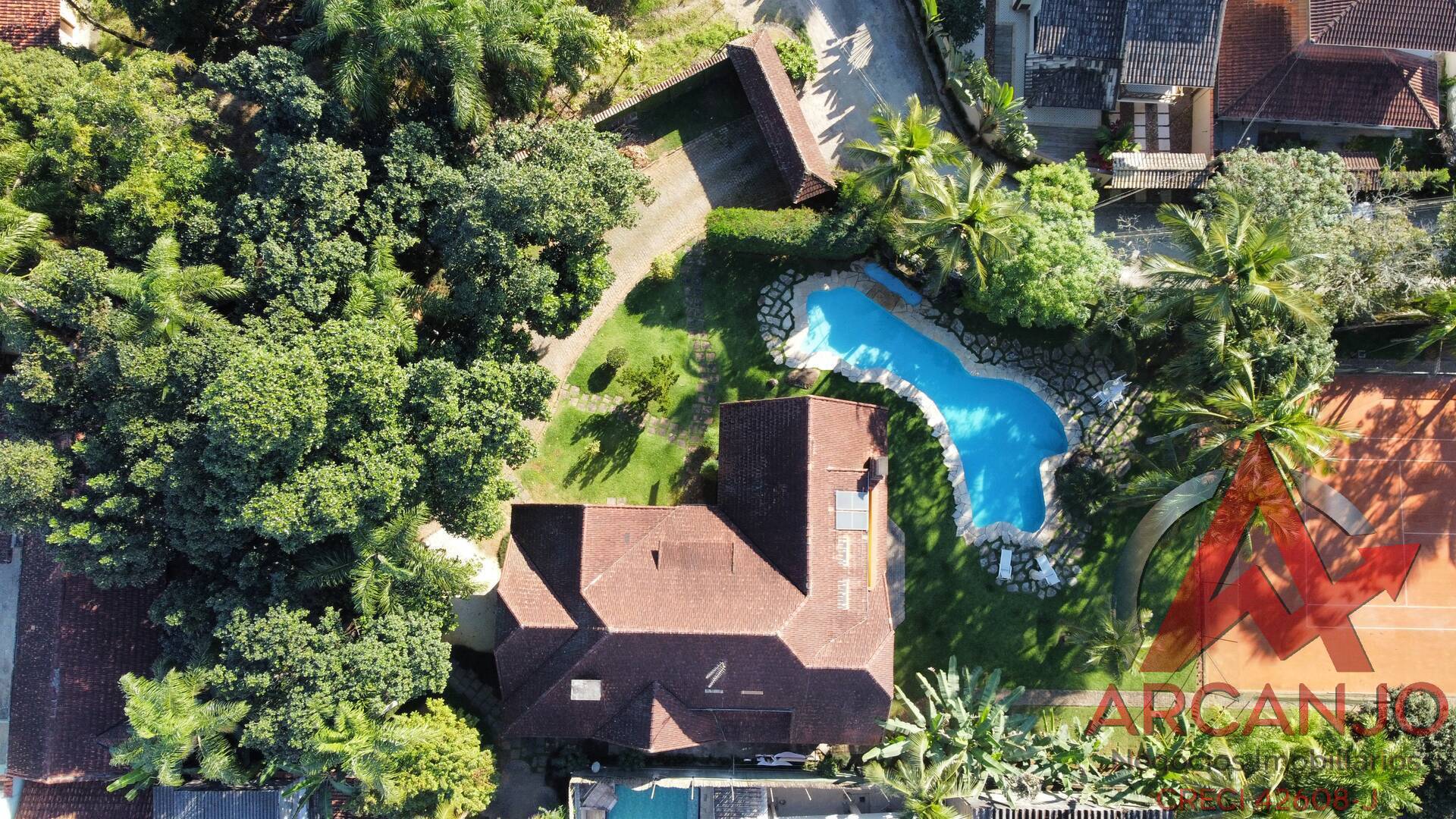 Casa à venda com 4 quartos, 800m² - Foto 25
