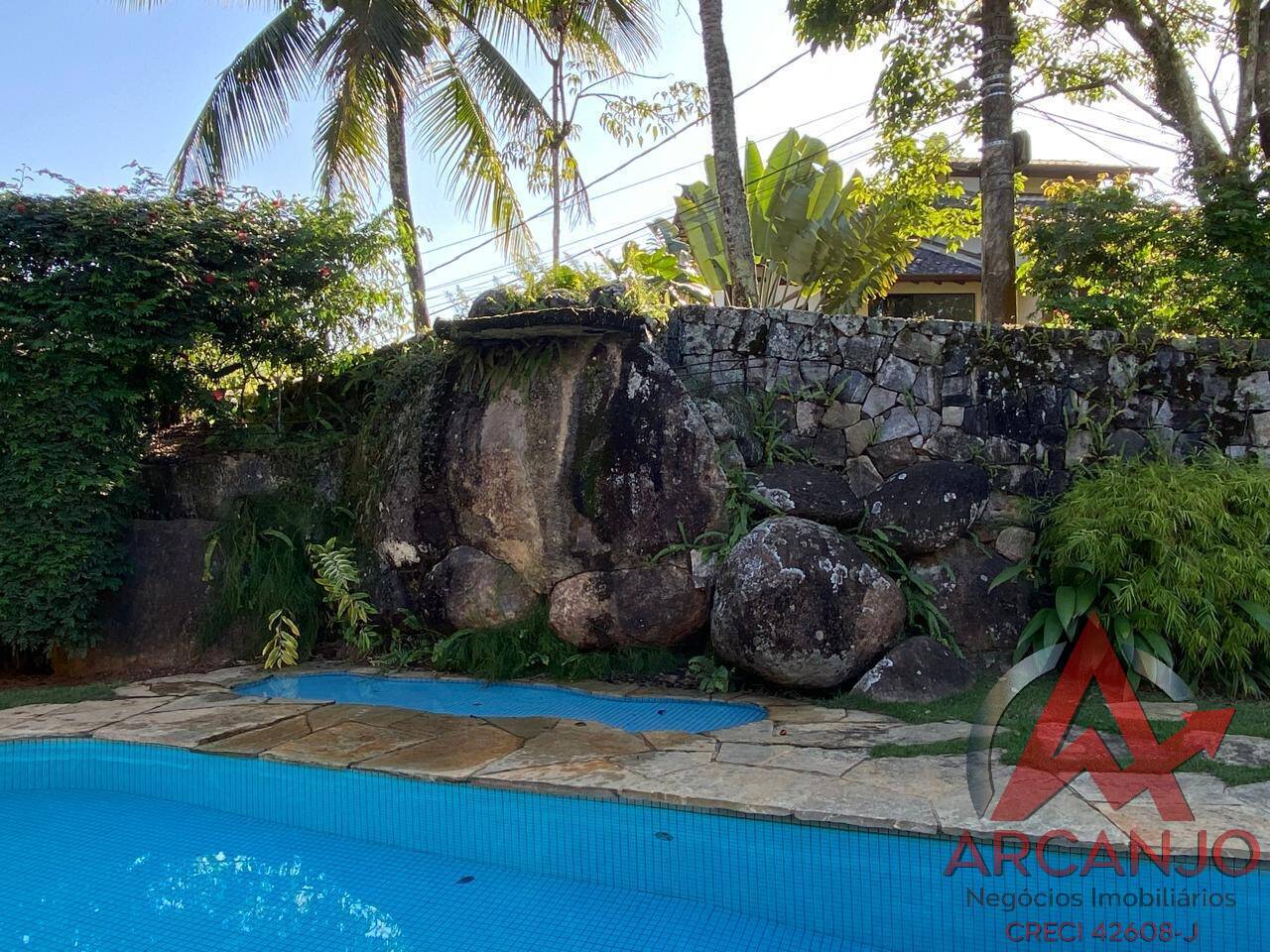 Casa à venda com 4 quartos, 800m² - Foto 43