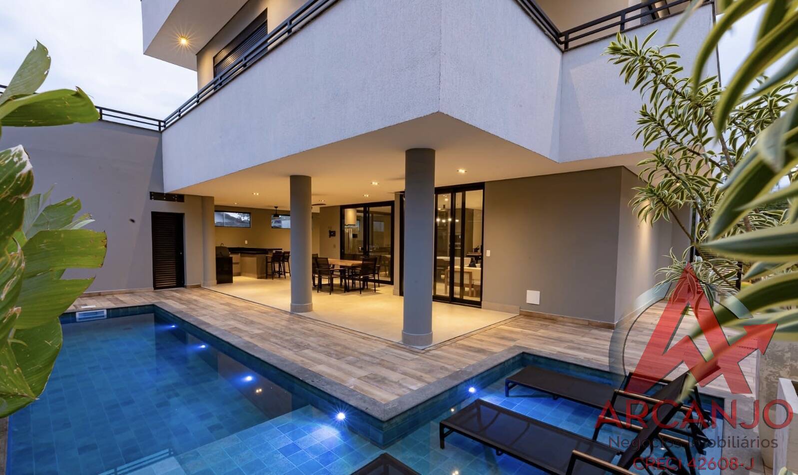Casa à venda com 5 quartos, 375m² - Foto 11