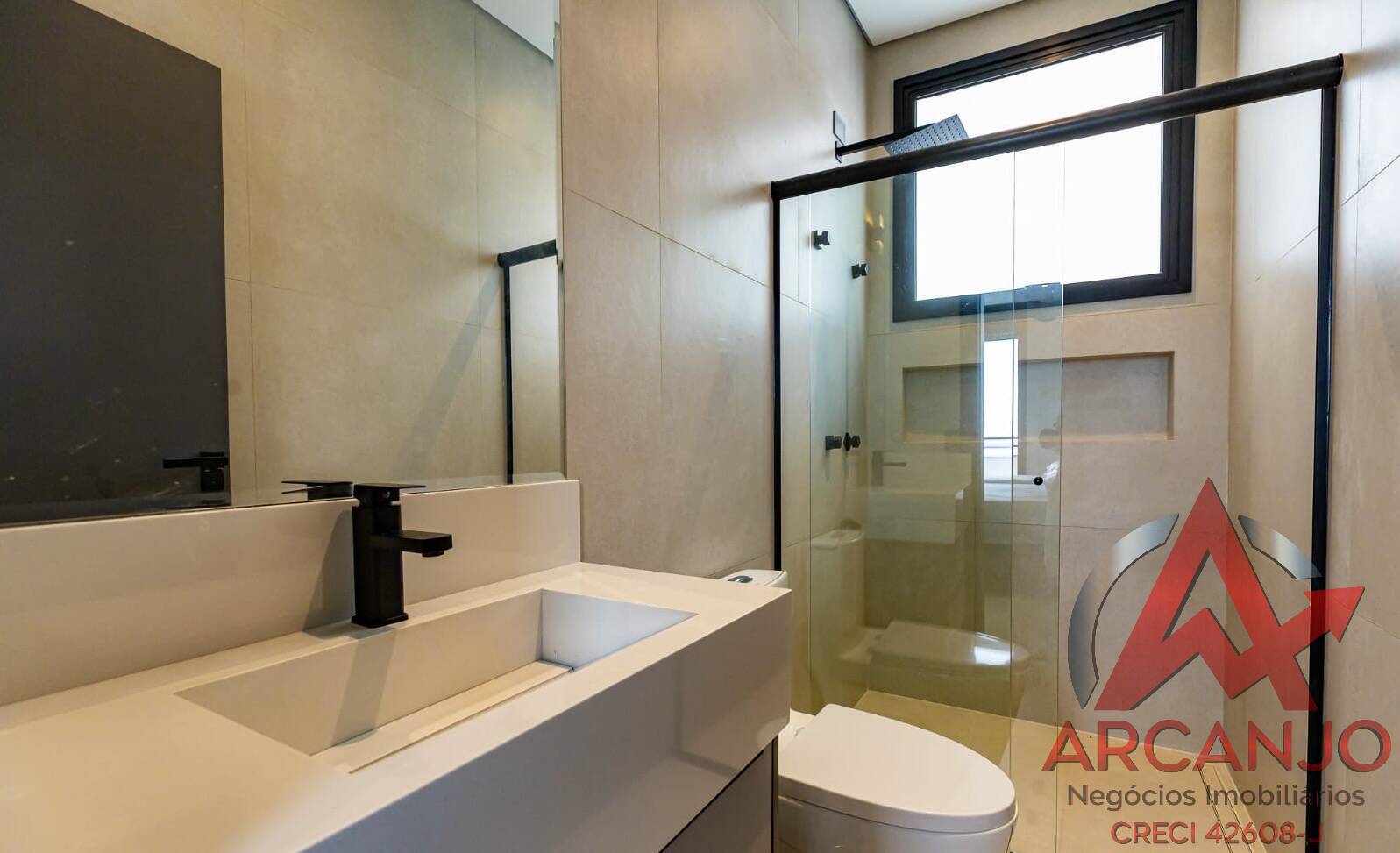 Casa à venda com 5 quartos, 375m² - Foto 7