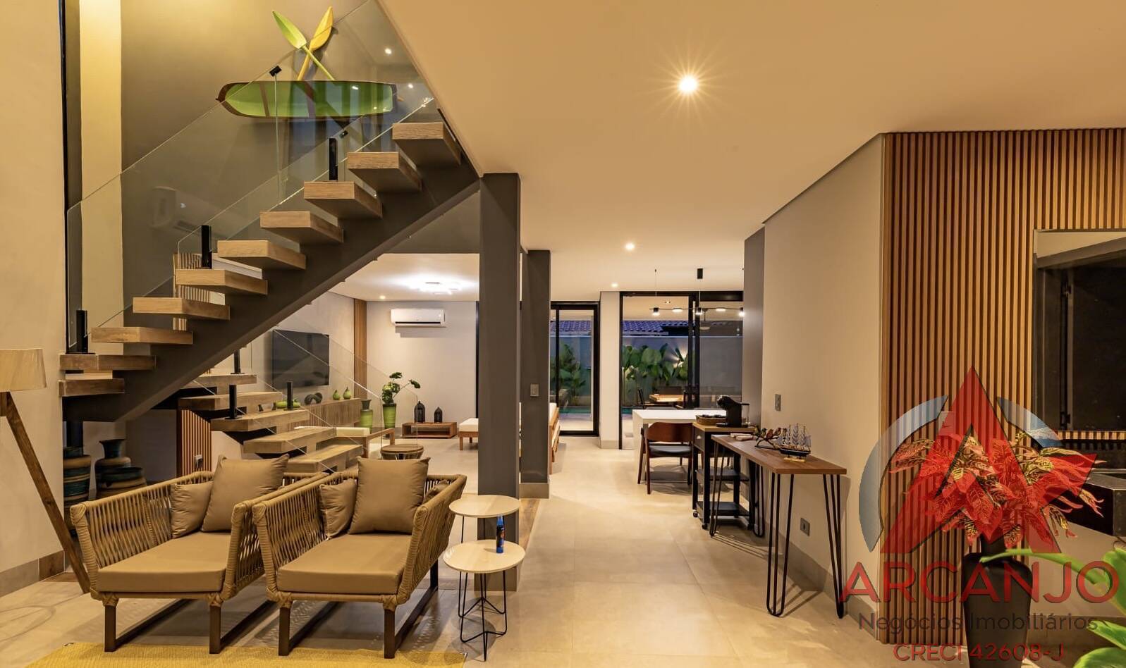 Casa à venda com 5 quartos, 375m² - Foto 9