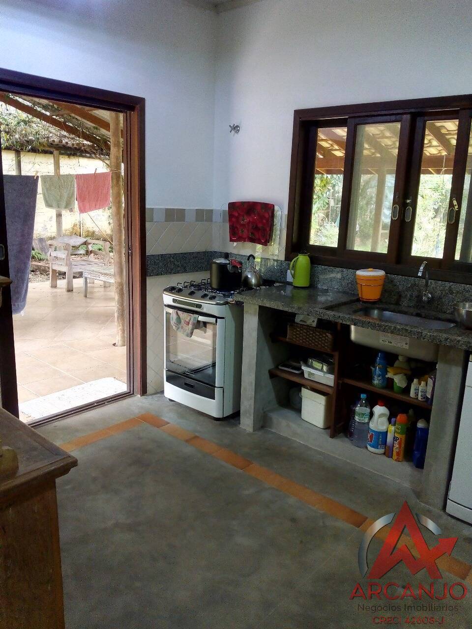 Casa à venda com 2 quartos, 149m² - Foto 12