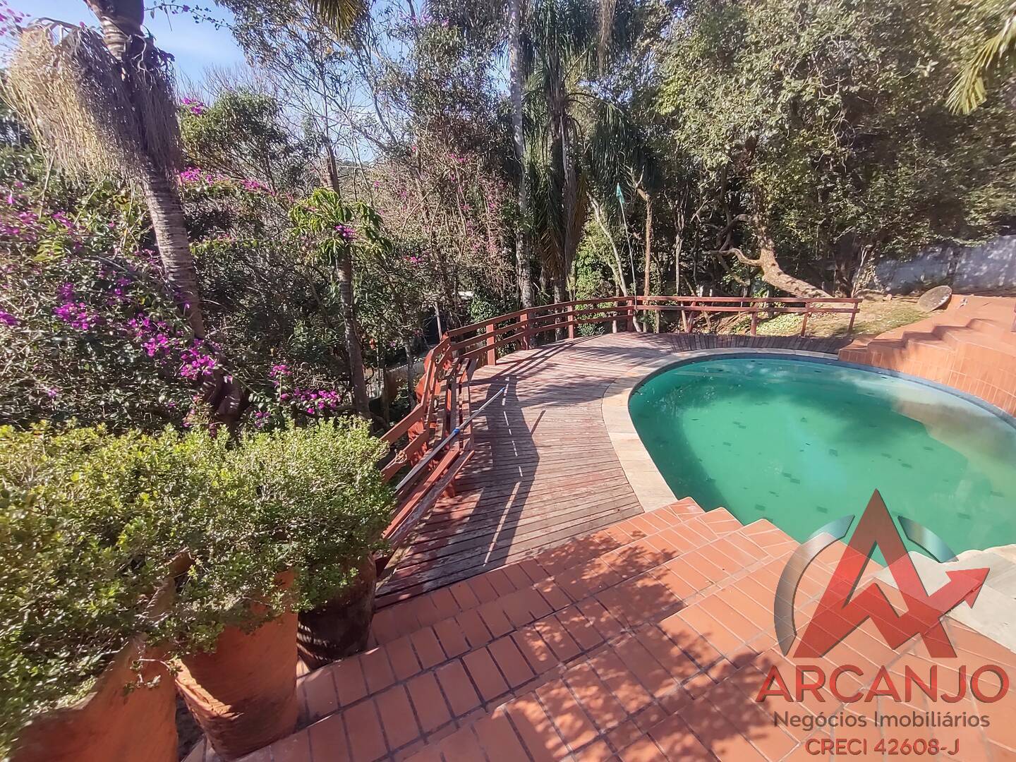 Casa de Condomínio à venda com 5 quartos, 305m² - Foto 31
