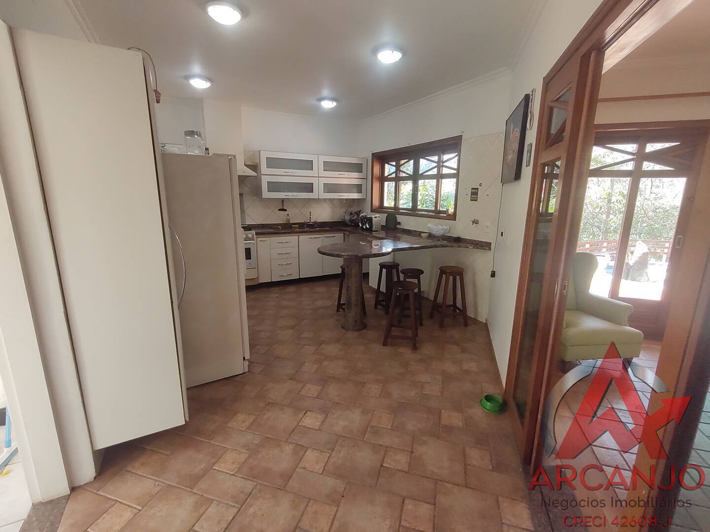 Casa de Condomínio à venda com 5 quartos, 305m² - Foto 41