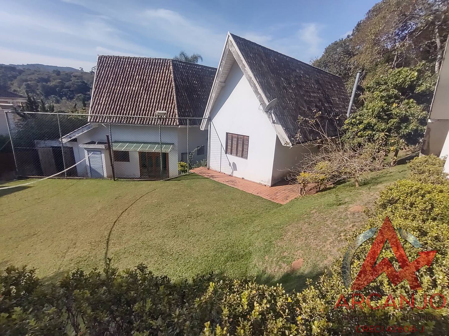 Casa de Condomínio à venda com 5 quartos, 305m² - Foto 45