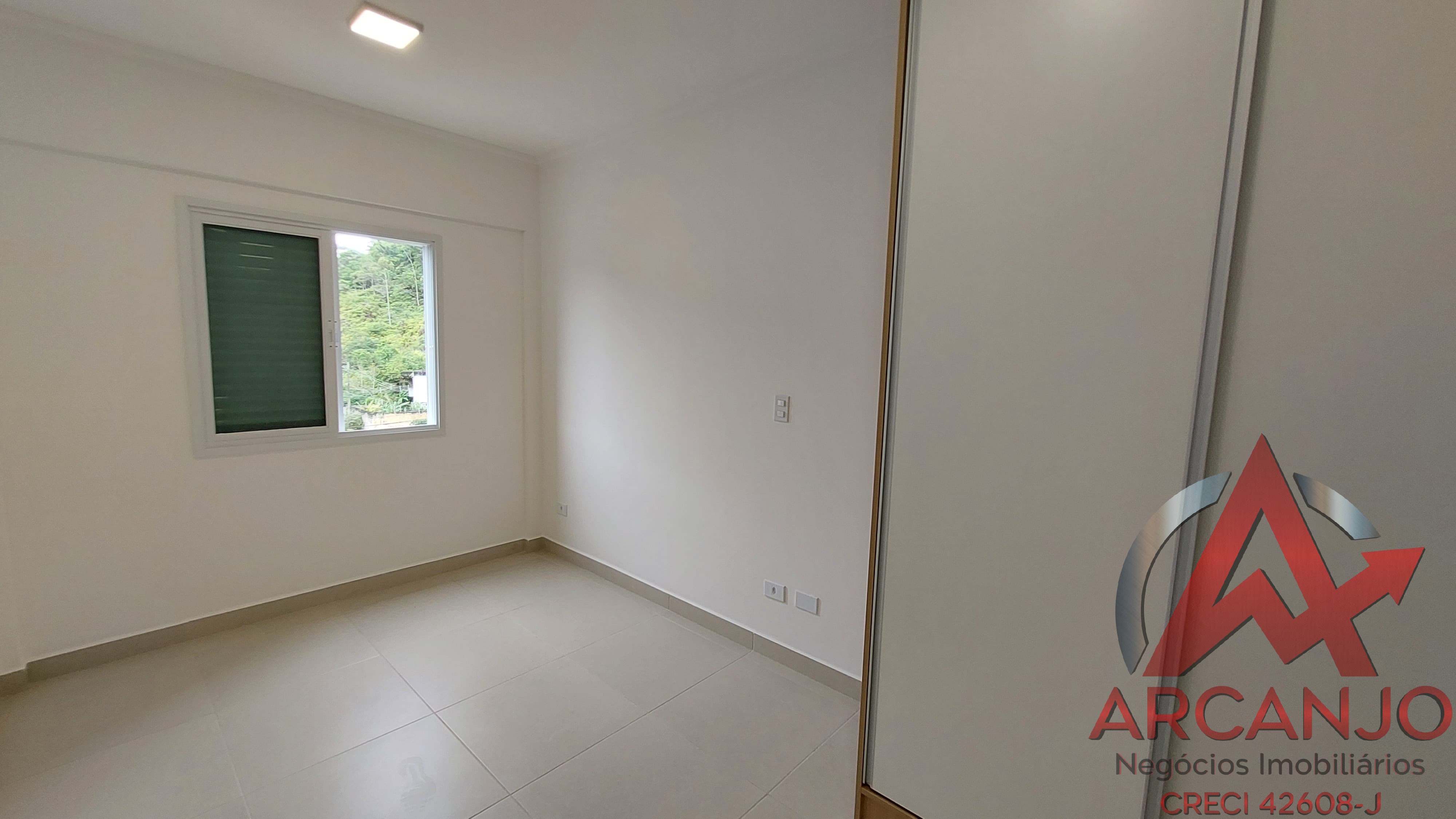 Apartamento à venda com 3 quartos, 89m² - Foto 9