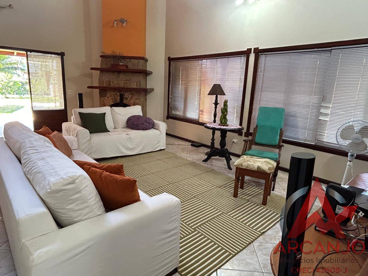 Casa à venda com 3 quartos, 249m² - Foto 17