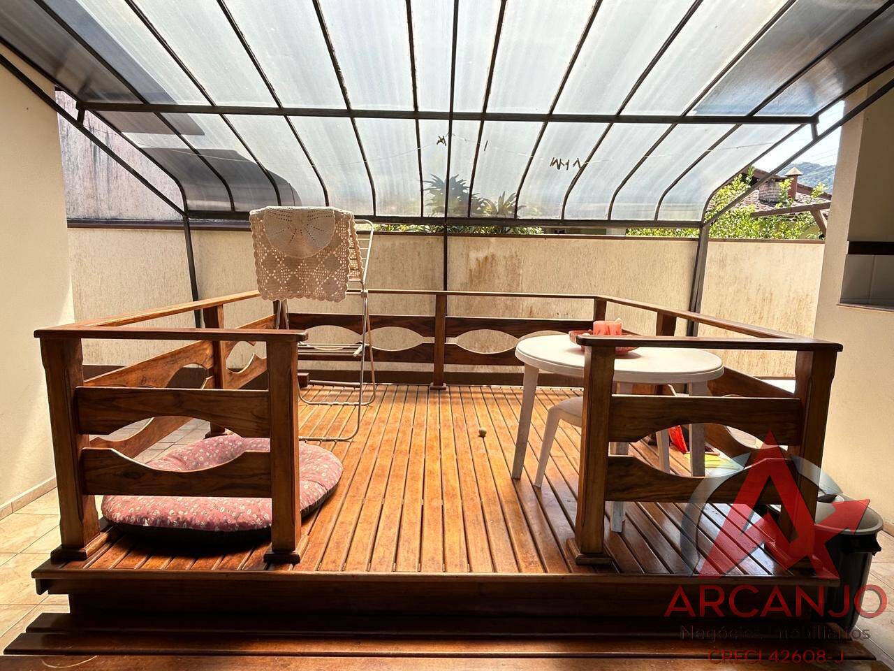 Casa à venda com 3 quartos, 249m² - Foto 28