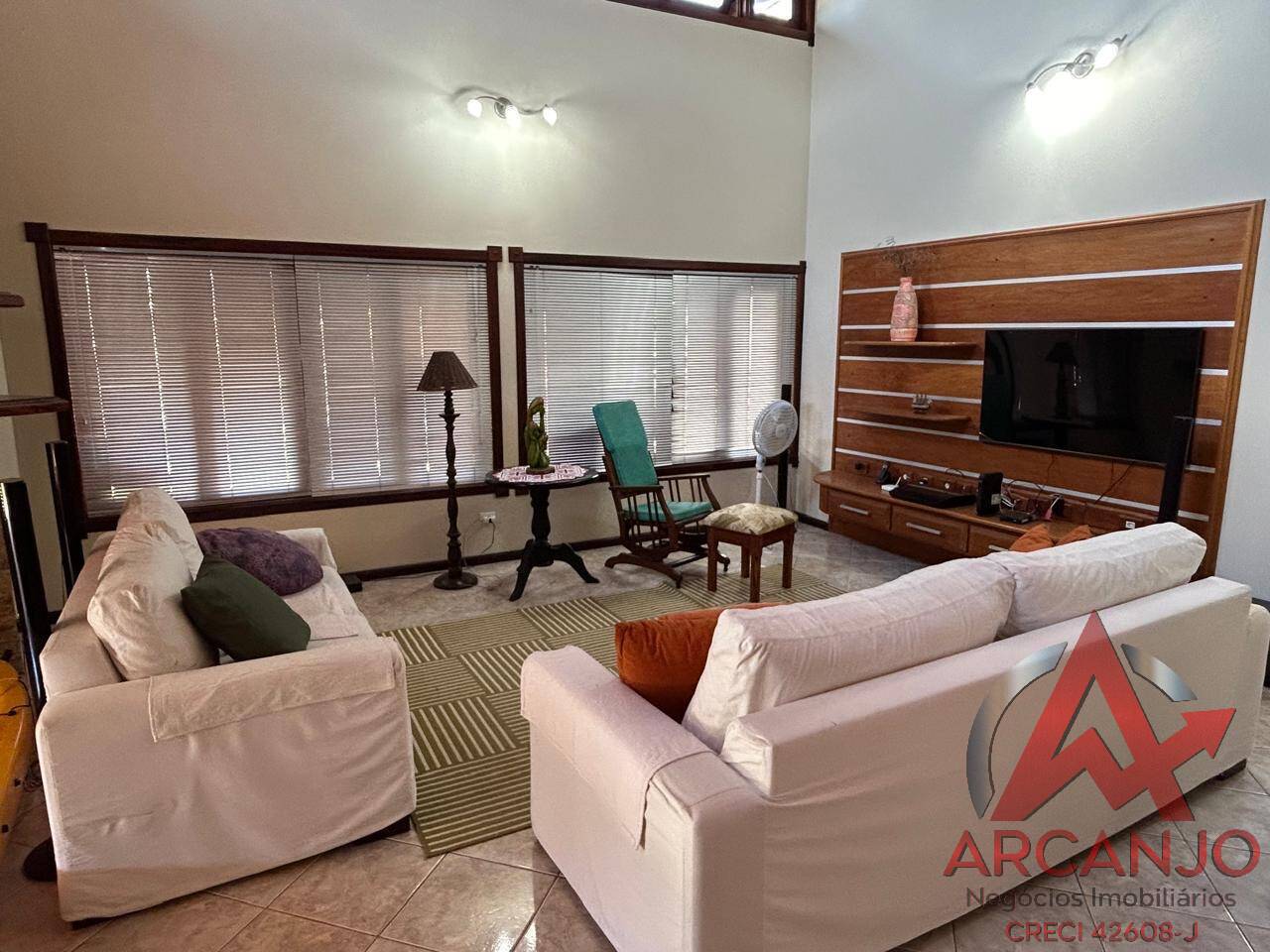 Casa à venda com 3 quartos, 249m² - Foto 26