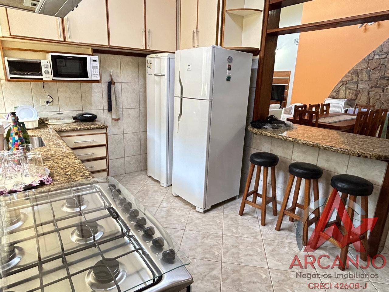 Casa à venda com 3 quartos, 249m² - Foto 34
