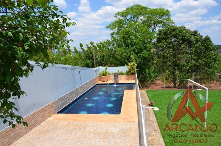 Chácara à venda com 4 quartos, 560m² - Foto 19