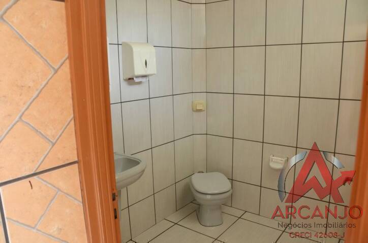 Chácara à venda com 4 quartos, 560m² - Foto 23