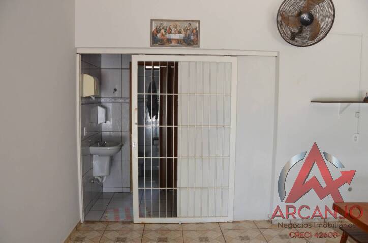 Chácara à venda com 4 quartos, 560m² - Foto 27