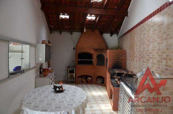 Chácara à venda com 4 quartos, 560m² - Foto 38