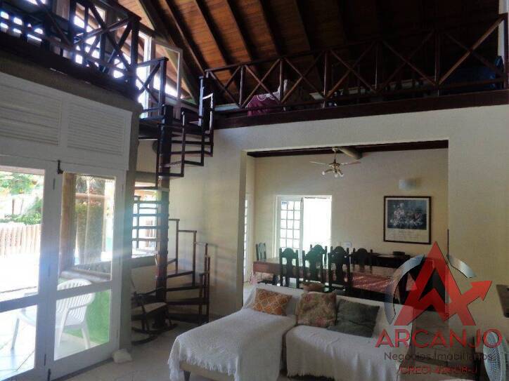 Casa à venda com 6 quartos, 326m² - Foto 13