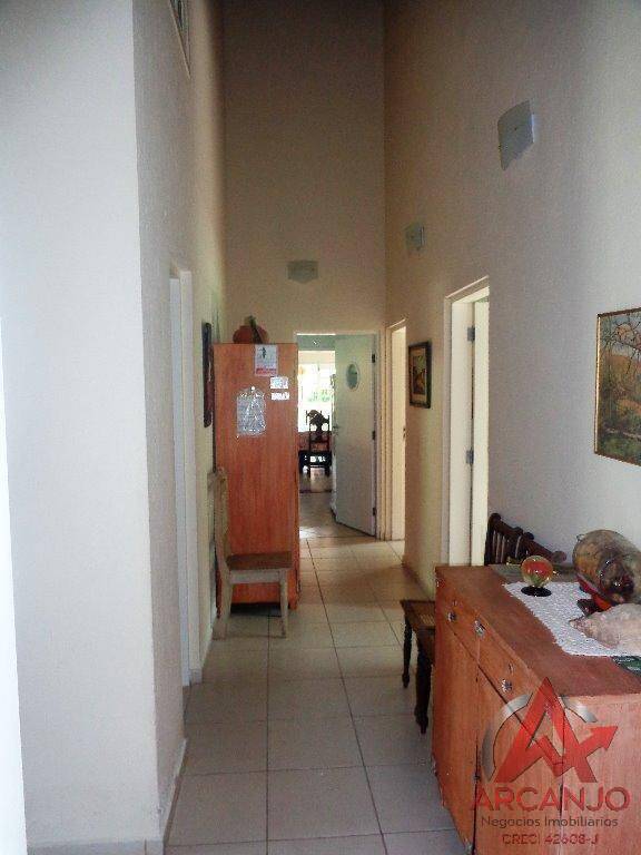 Casa à venda com 6 quartos, 326m² - Foto 36