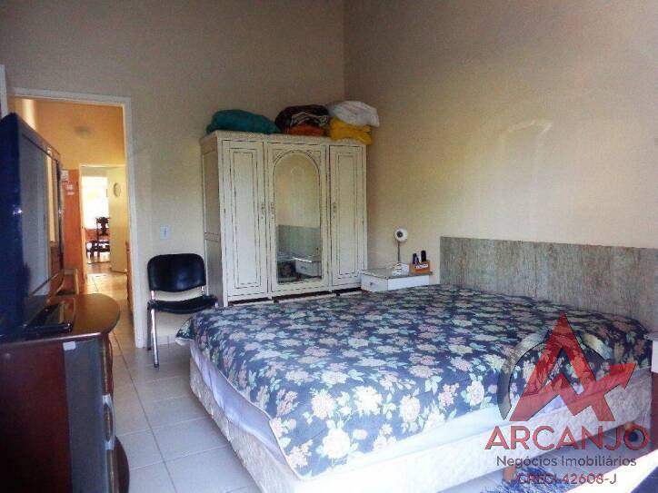 Casa à venda com 6 quartos, 326m² - Foto 45
