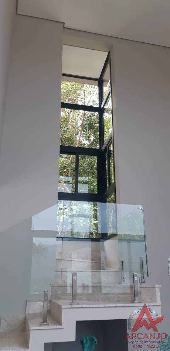 Casa à venda com 4 quartos, 230m² - Foto 11