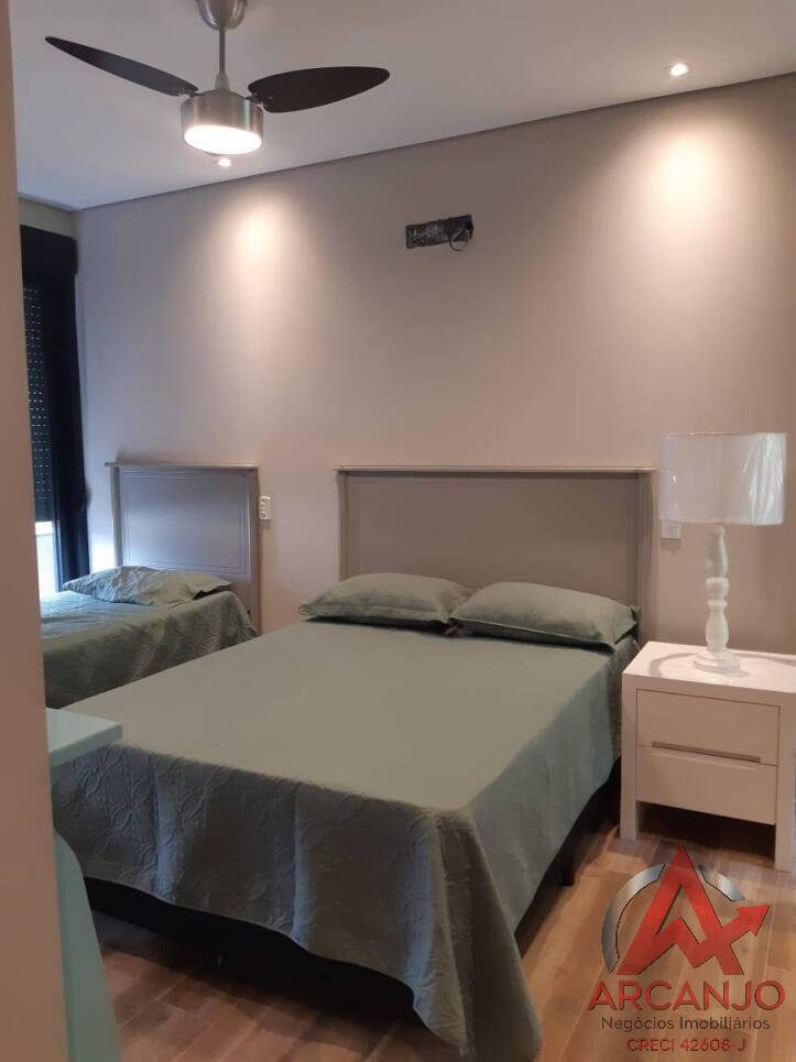 Casa à venda com 4 quartos, 230m² - Foto 12