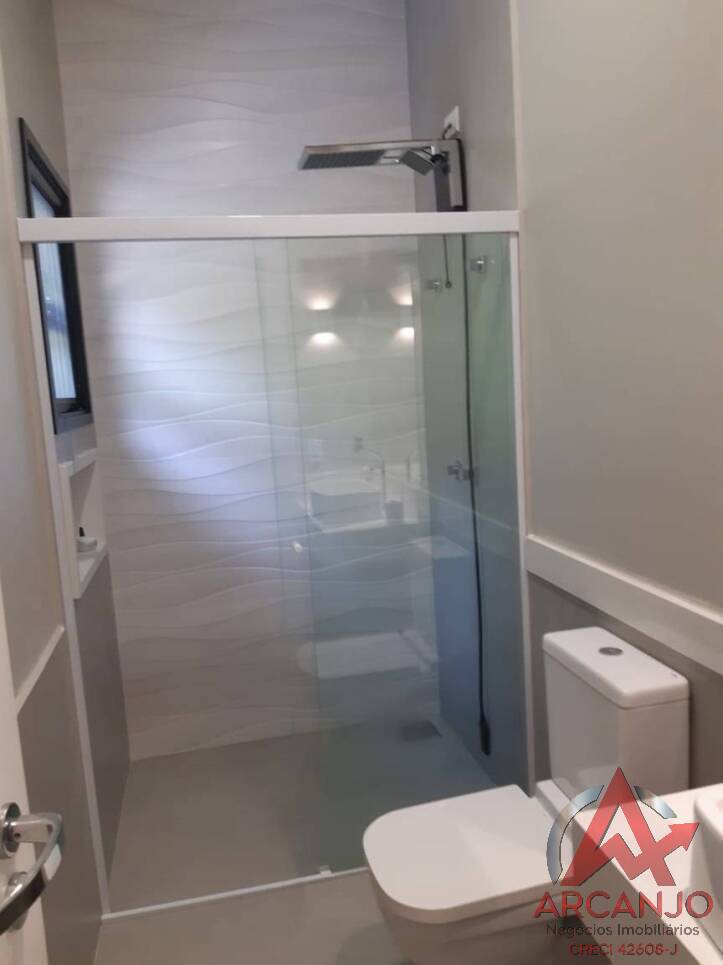 Casa à venda com 4 quartos, 230m² - Foto 14