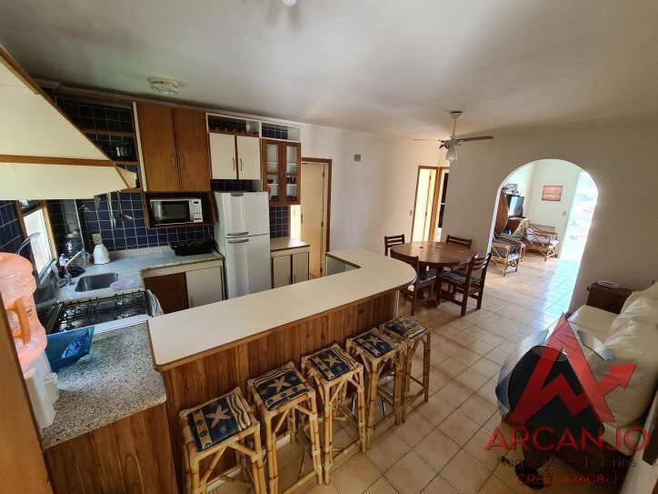 Apartamento à venda com 2 quartos, 70m² - Foto 3