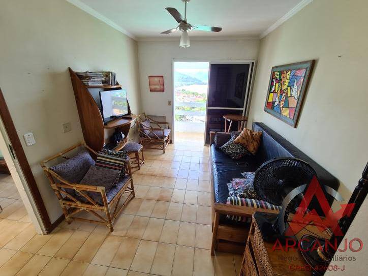 Apartamento à venda com 2 quartos, 70m² - Foto 6