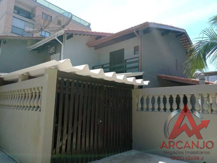 Casa à venda com 2 quartos, 110m² - Foto 7