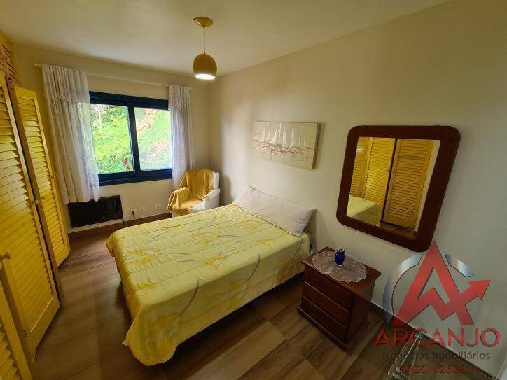 Casa de Condomínio à venda com 6 quartos, 350m² - Foto 17
