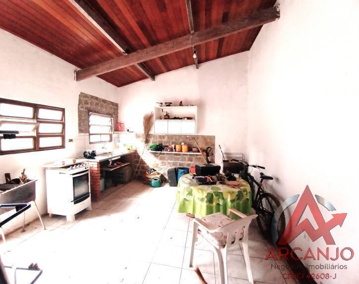 Sobrado à venda com 4 quartos, 300m² - Foto 3