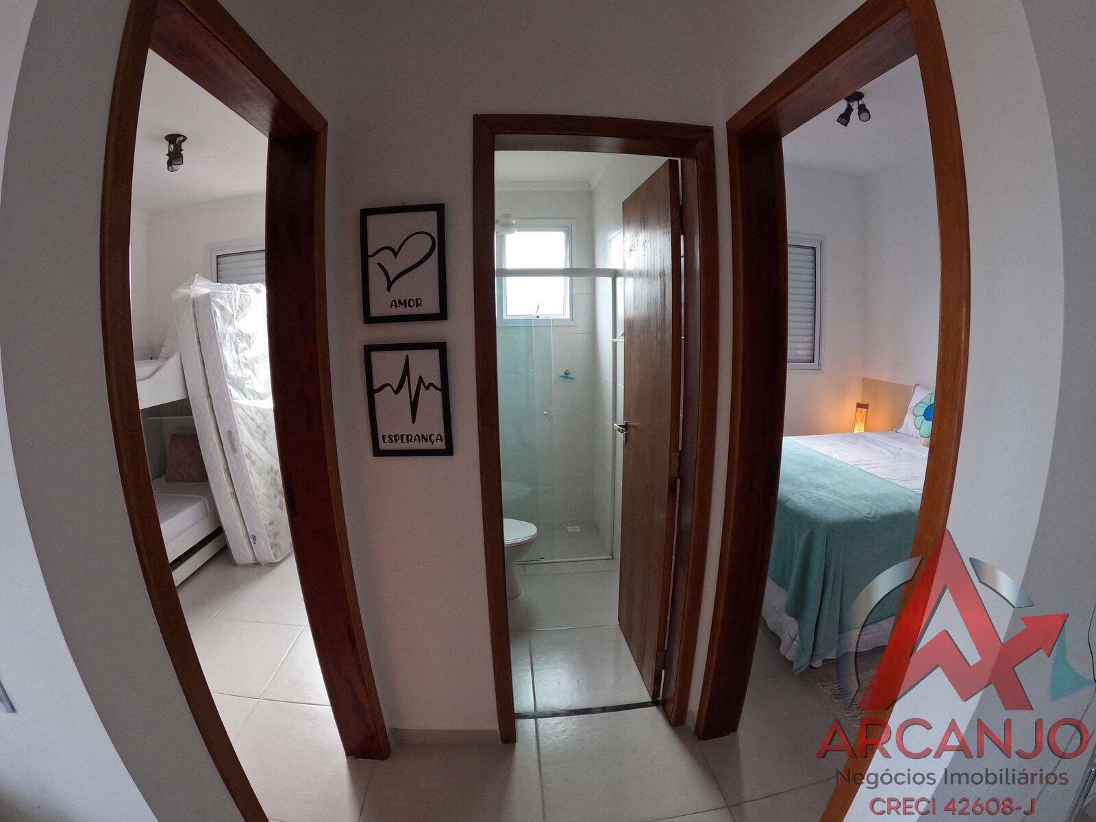 Apartamento à venda com 2 quartos, 72m² - Foto 3